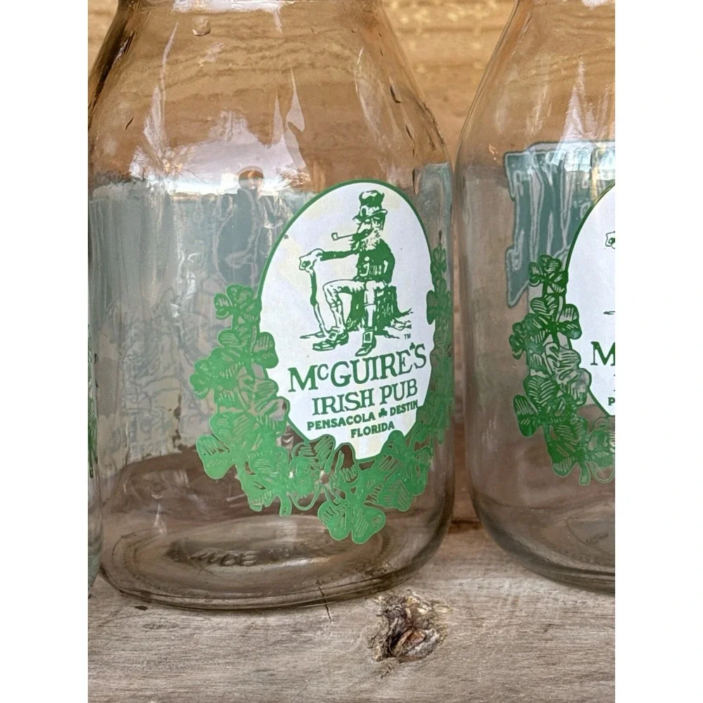 McGuire's Irish Pub Beer Glass ‎ MASON JAR 